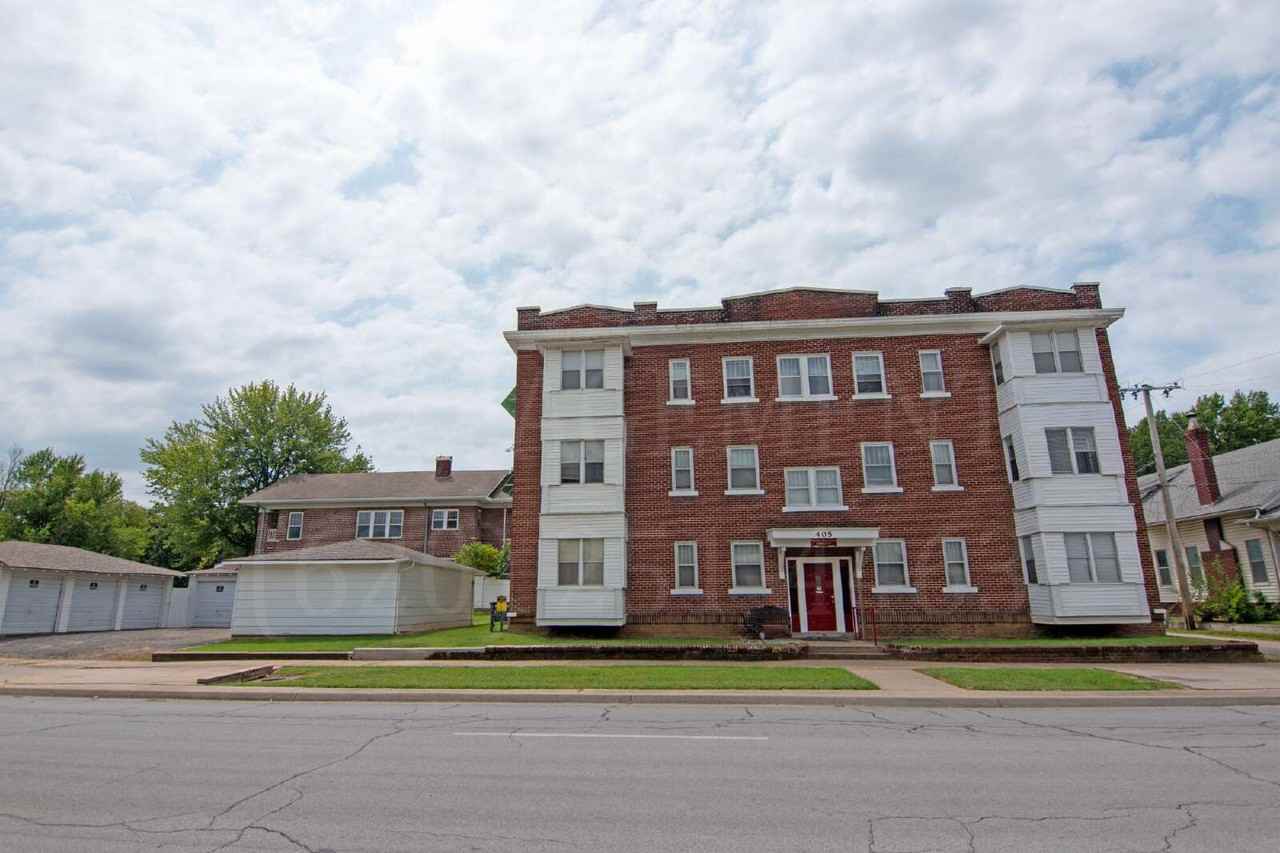 405 W 5th St #09 - Photo 6 of 18