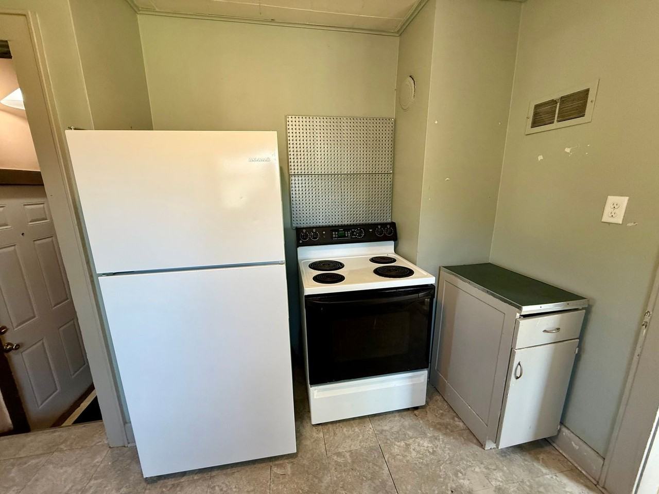 326 N 1st Ave - Photo 2 of 26