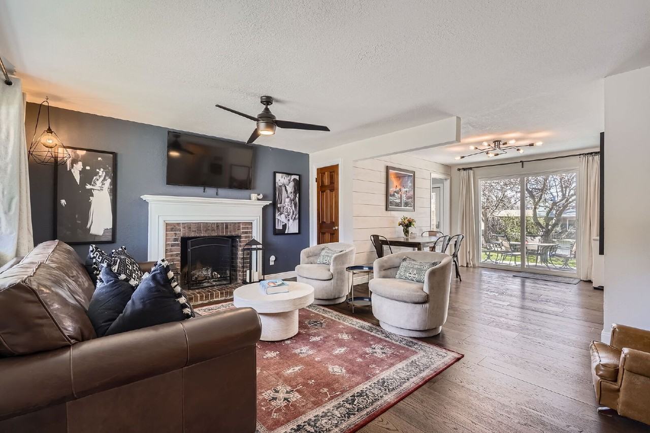 7995 Flower St - Photo 5 of 28