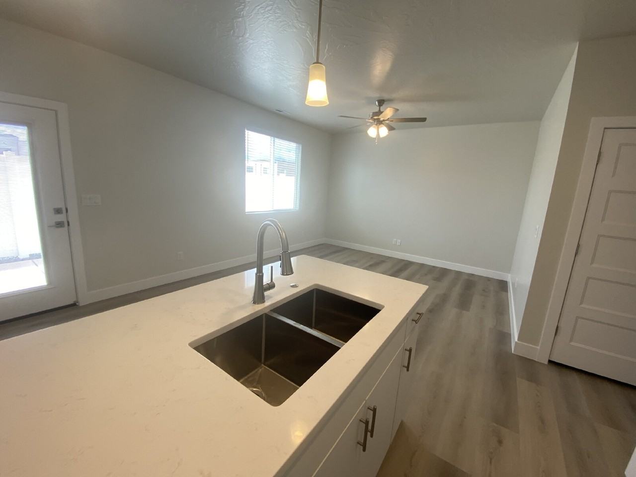 4134 S Baywood Dr #59 - Photo 6 of 18