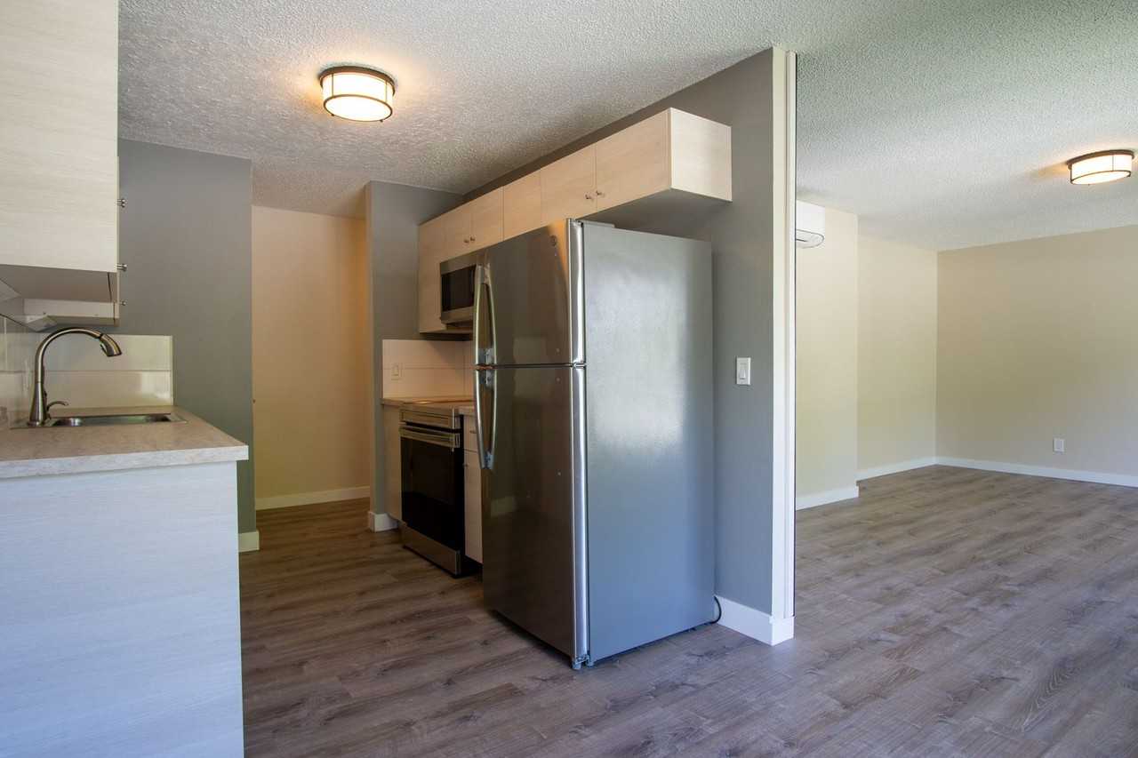 4149 Se 37th Ave #2 - Photo 4 of 21