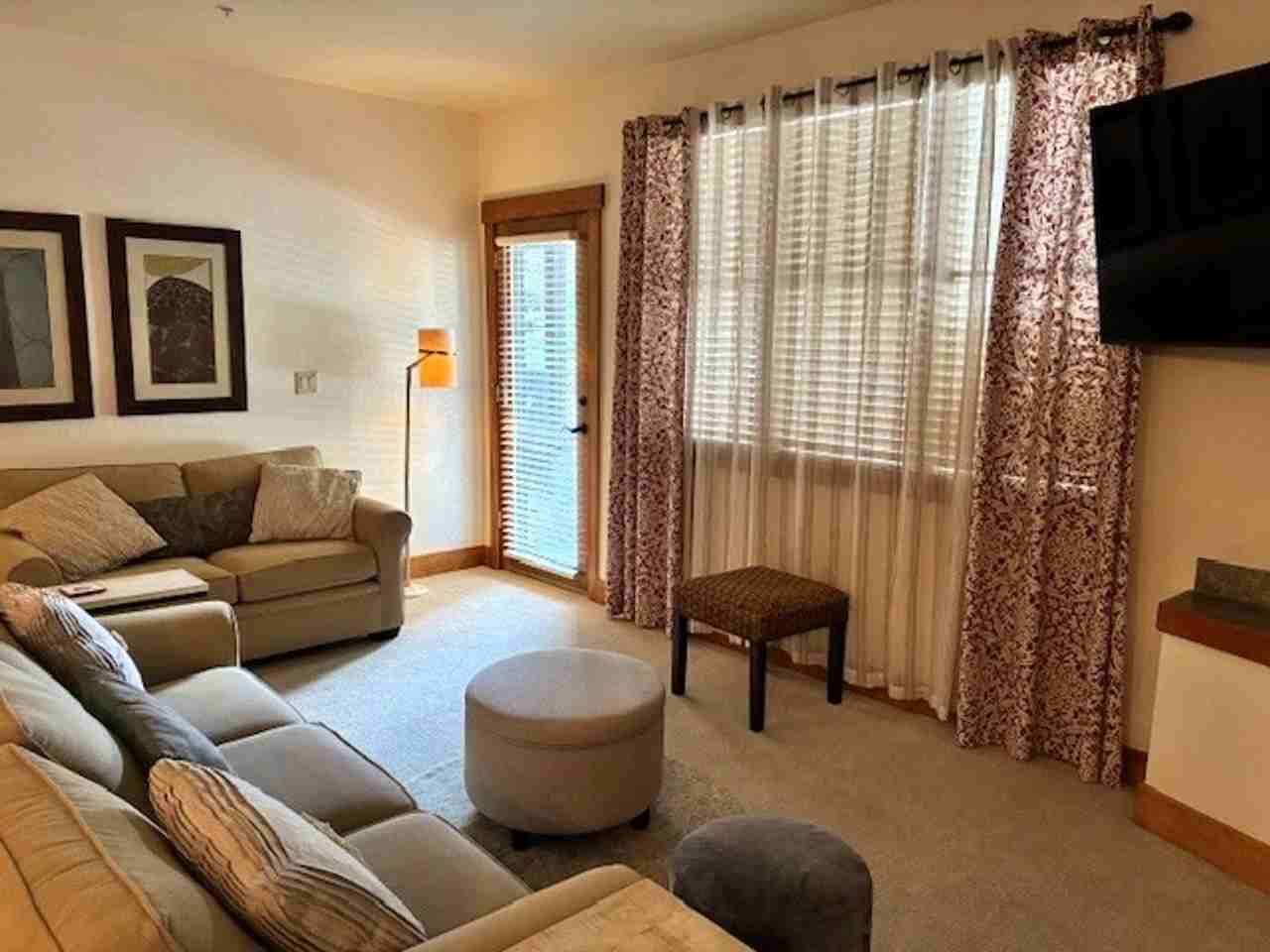 12 Union Creek Trl #3-101 - Photo 2 of 28