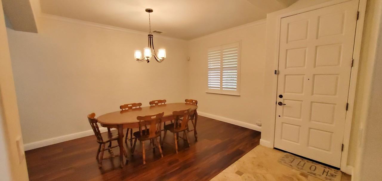 2043 Catalina Dr - Photo 6 of 36