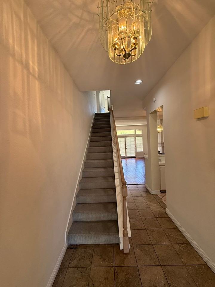 11218 Portobelo Dr - Photo 2 of 20