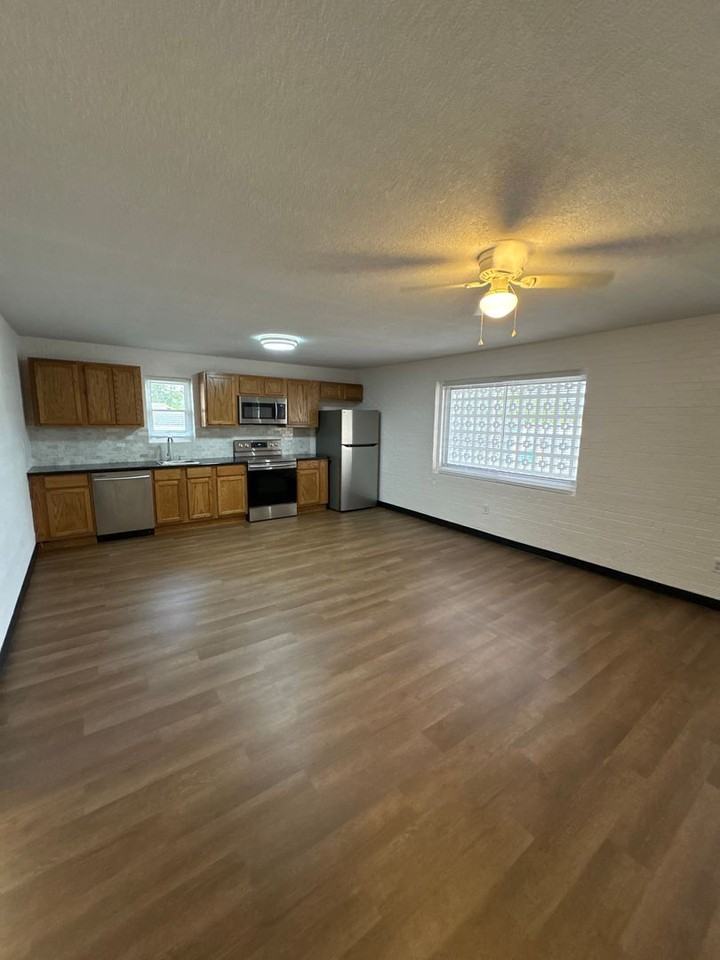 Bison Run apartments - Photo 5 of 22