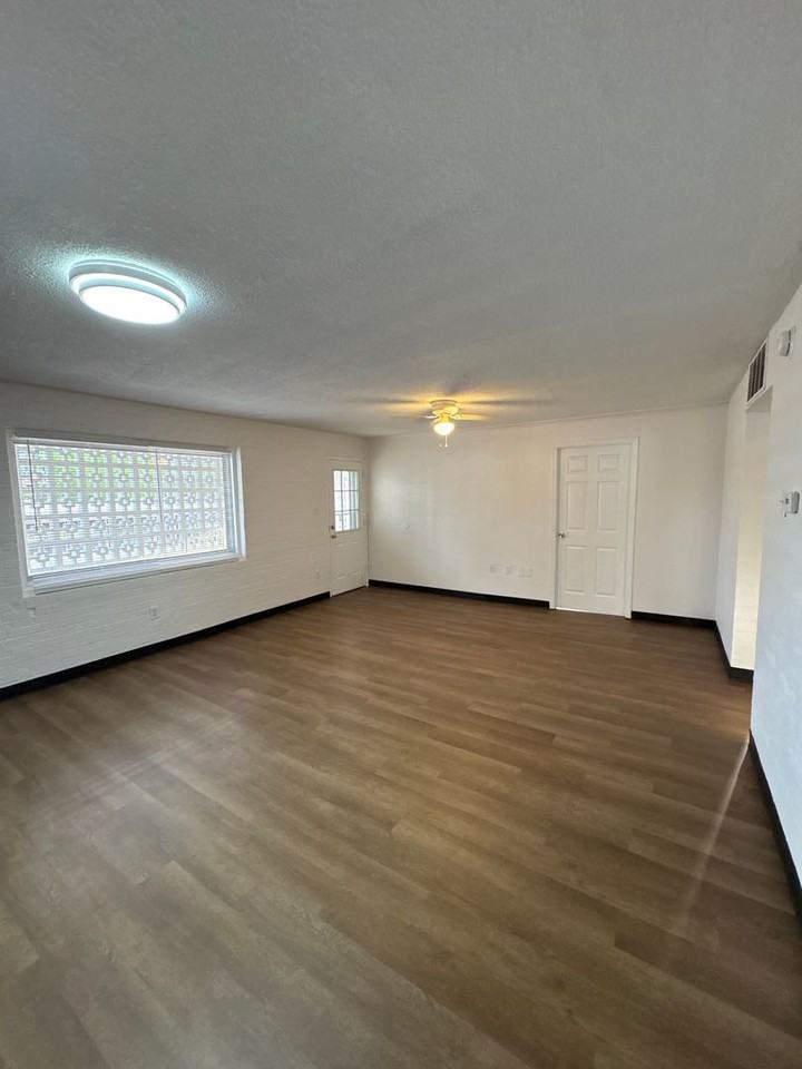 Bison Run apartments - Photo 6 of 22