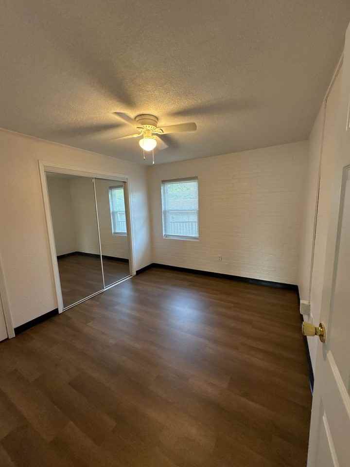 Bison Run apartments - Photo 7 of 22