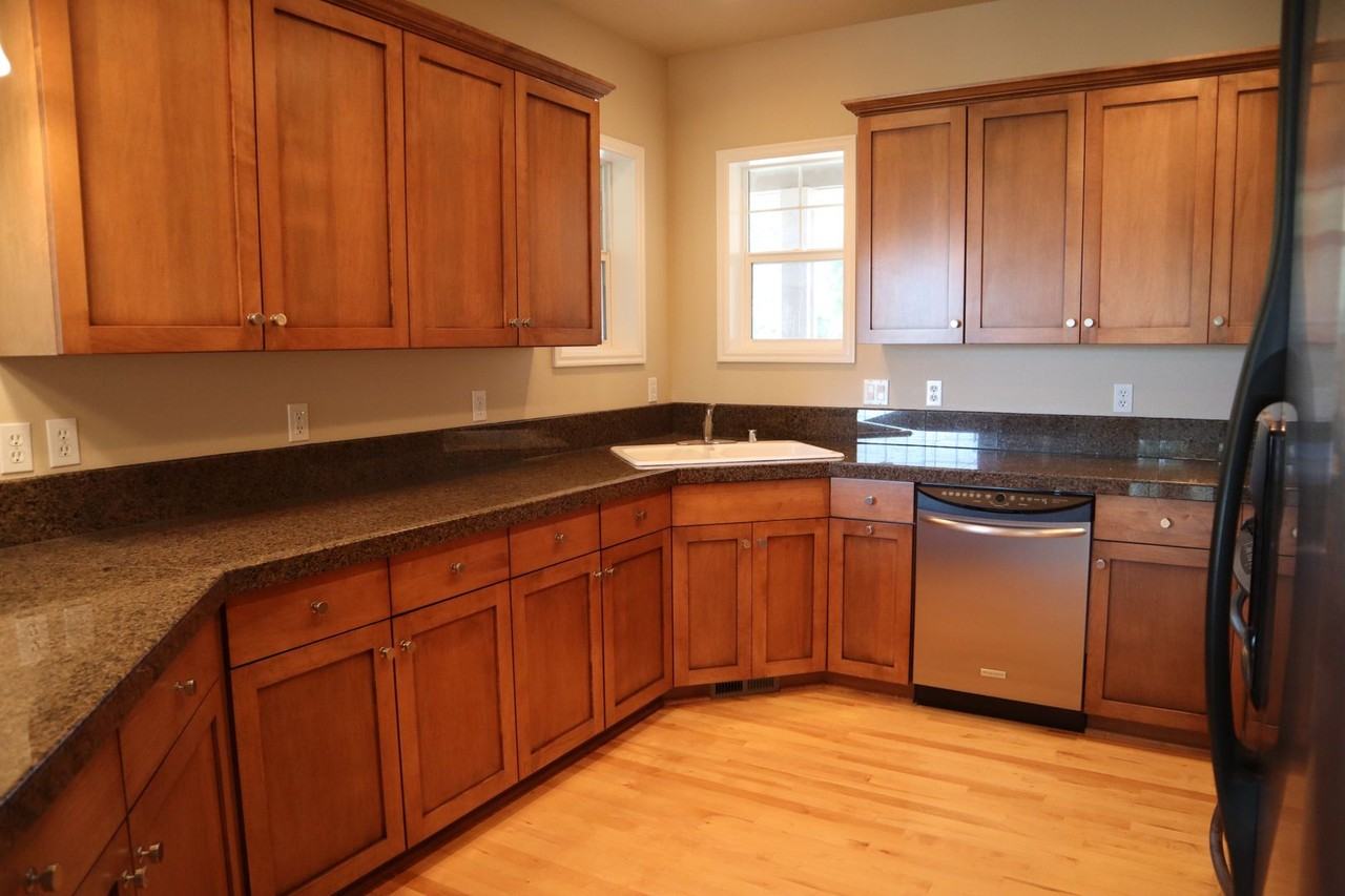 902 Nw 96th Cir - Photo 6 of 22