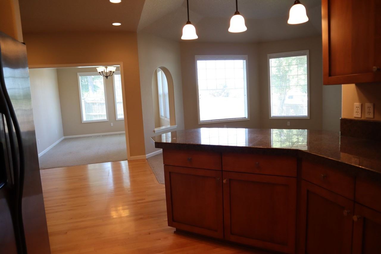 902 Nw 96th Cir - Photo 7 of 22