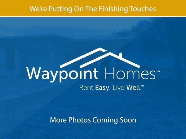 6806 NW 78th St - Photo 2 of 2