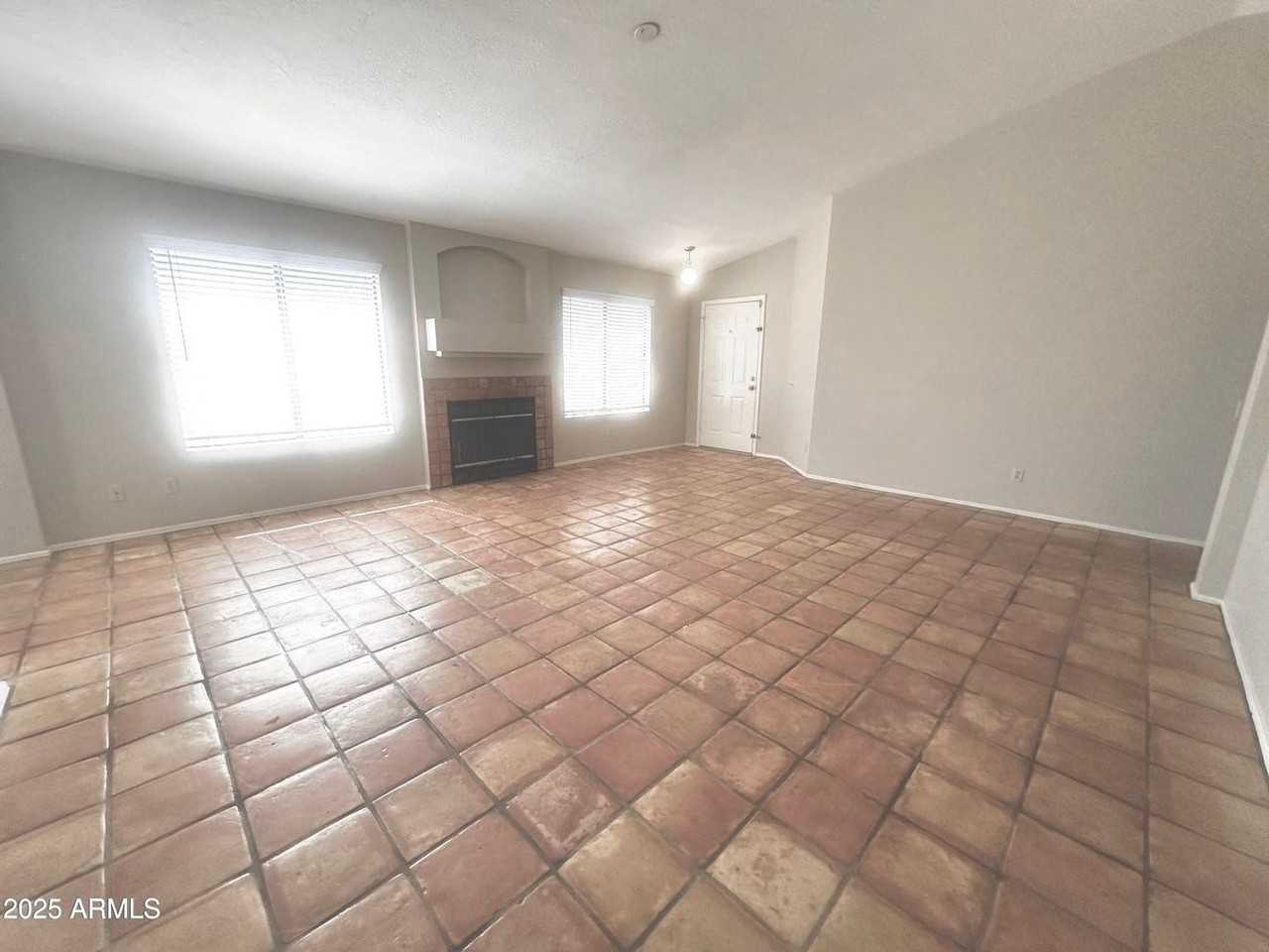 5781 W Jupiter Way - Photo 6 of 20