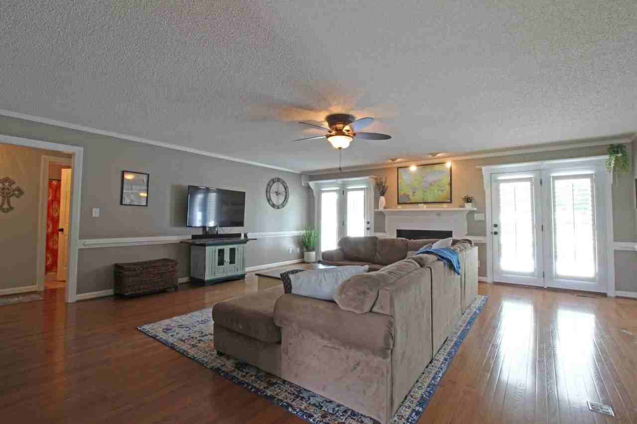 103 Carolina Wren Cir - Photo 6 of 42