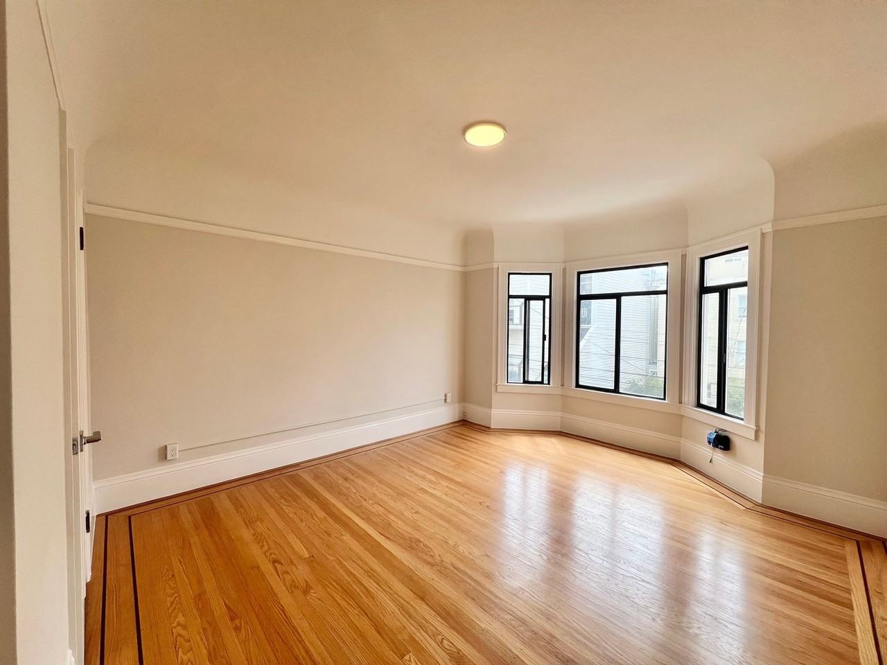 50 Moulton St - Photo 5 of 17