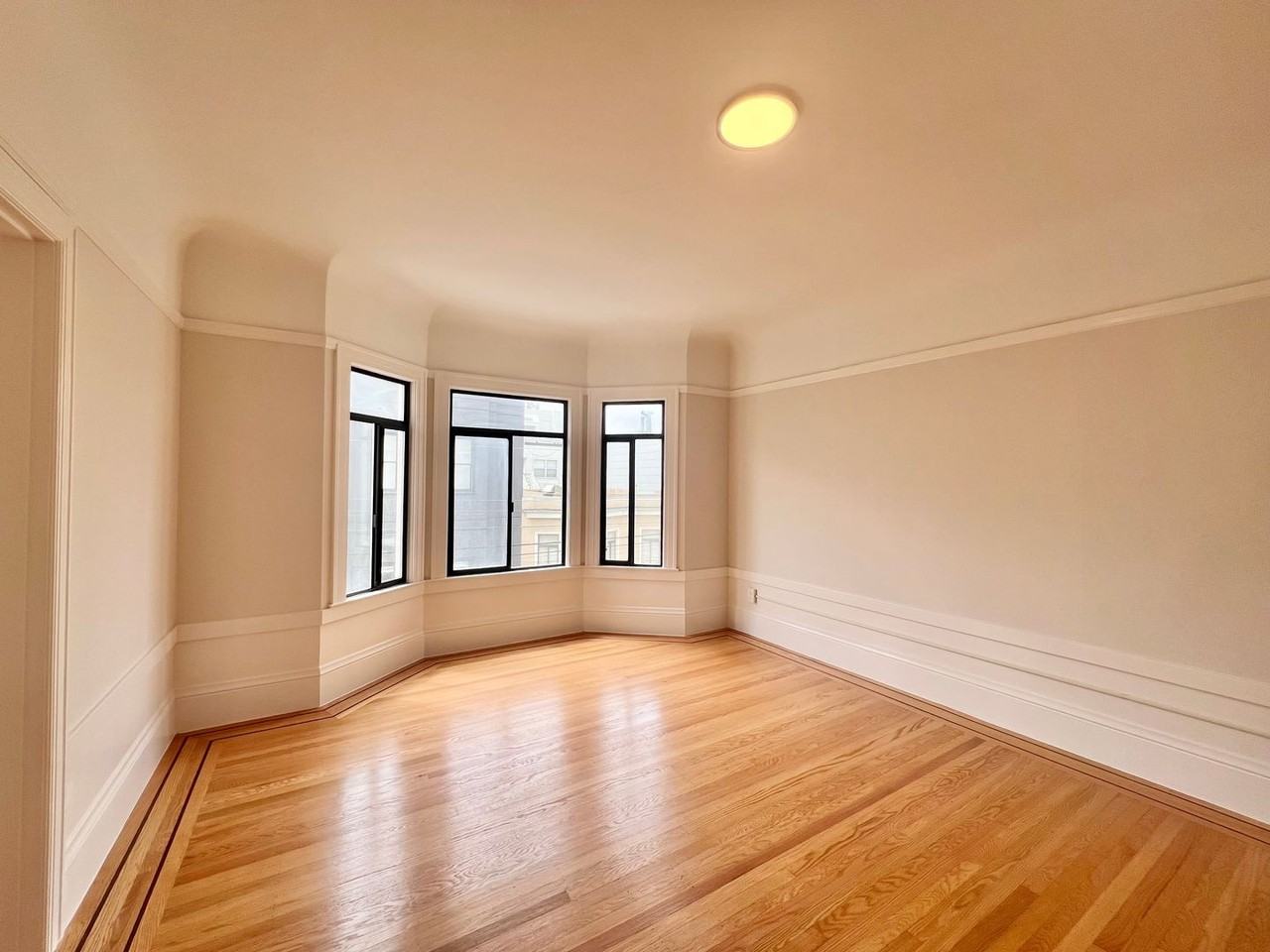 50 Moulton St - Photo 7 of 17