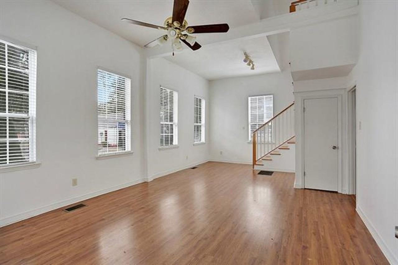 843 Washington Ave - Photo 4 of 14