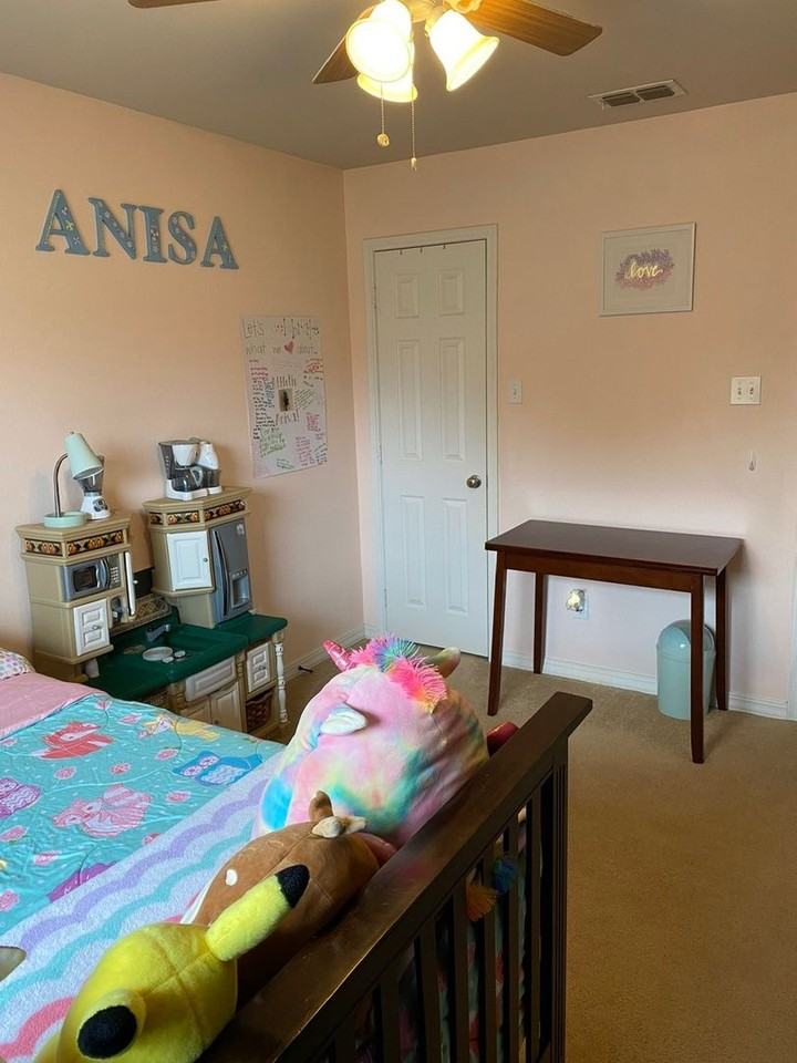 1025 Cressmont St - Photo 5 of 20