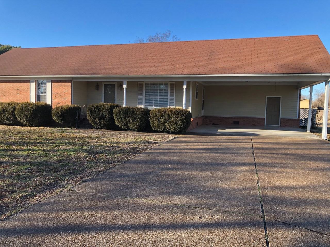 1393 W Main St - Photo 2 of 14