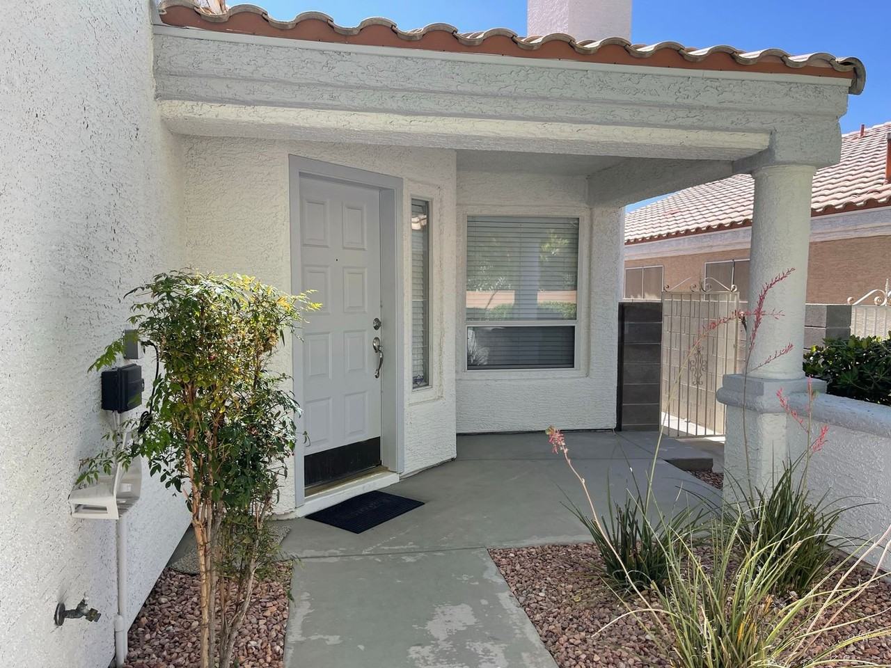 3229 Indian Moon Dr - Photo 3 of 29