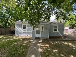 featured image of 3112 W South Loop Ave