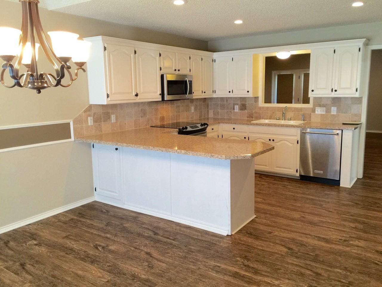 6036 74th St - Photo 6 of 19