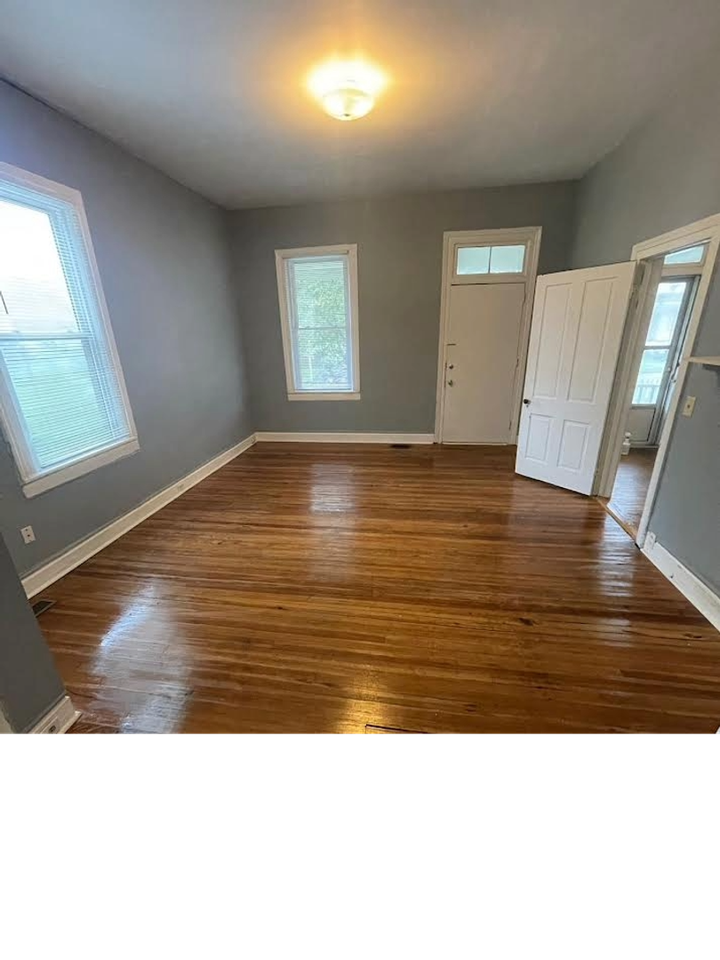 604 Kentucky St - Photo 3 of 14