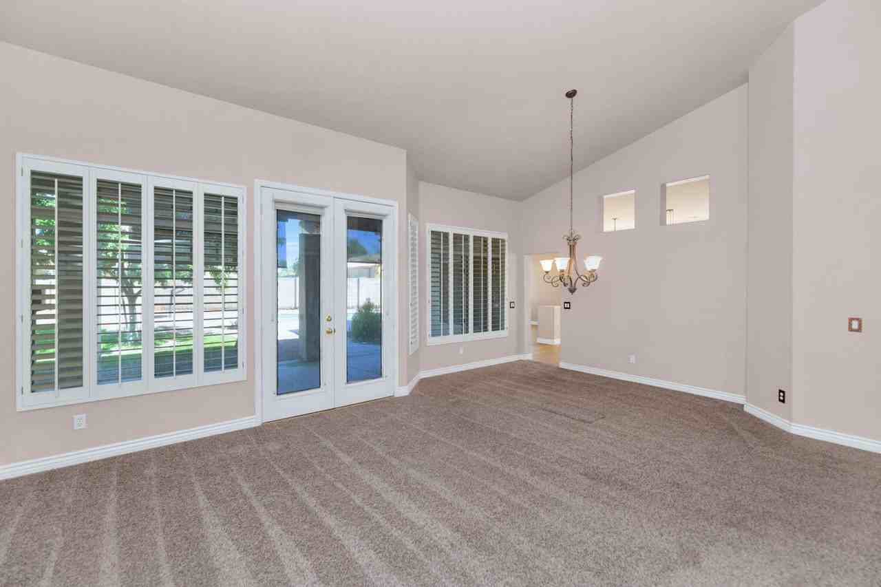 3382 W Harrison St - Photo 3 of 22