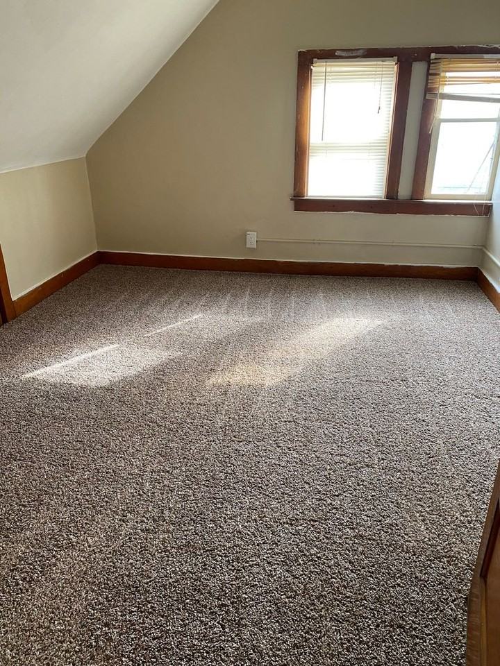 1324 2nd Ave N - Photo 6 of 14