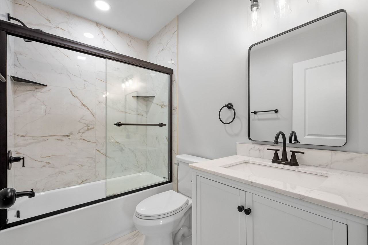 1625 Henrici St - Photo 2 of 34