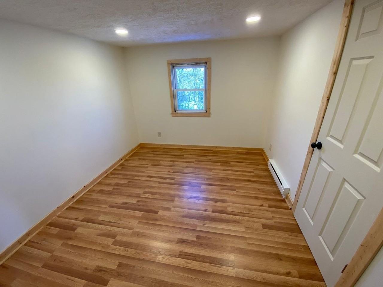 252 Wilcox Dr - Photo 6 of 11