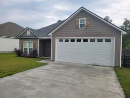 featured image of 3811 Bettys Pl