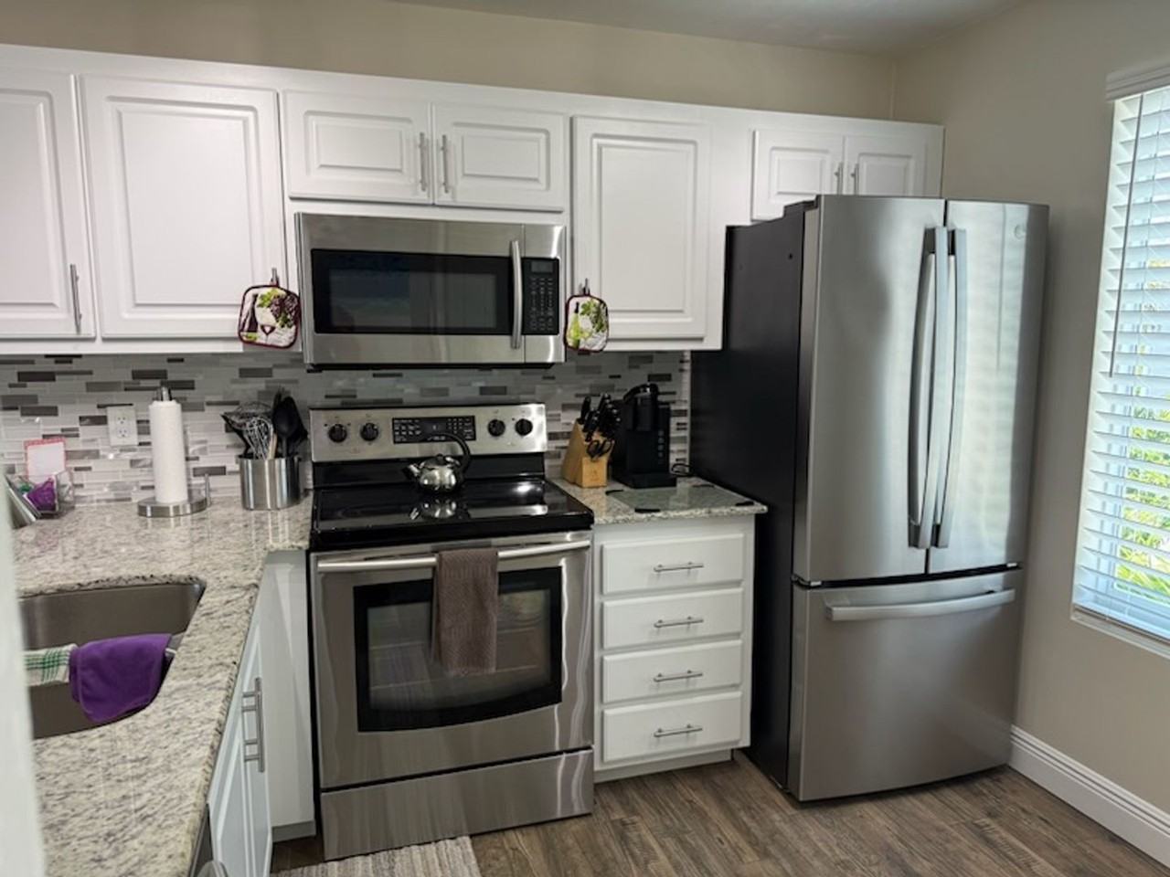 2215 San Marco Rd #4-204 - Photo 2 of 18