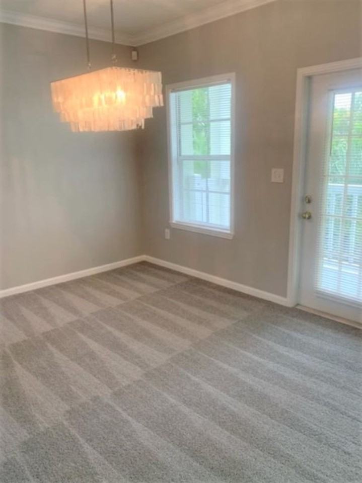 475 Water St - Photo 5 of 18