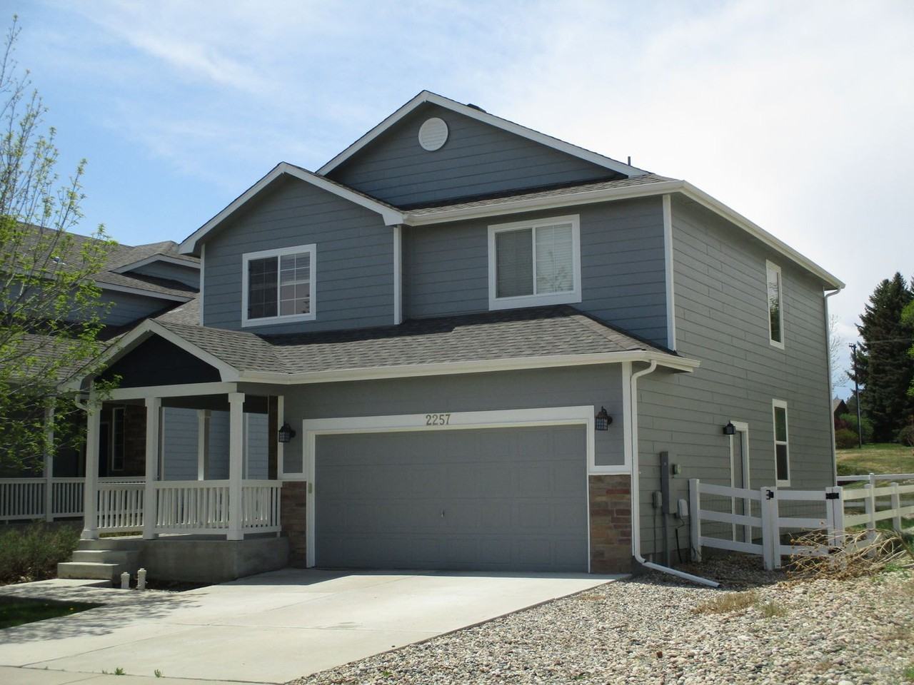 2257 Marshfield Ln - Photo 2 of 21