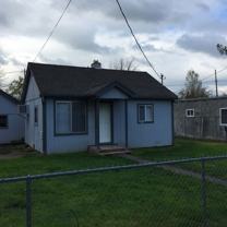 1011 Sw Isham St - Photo 1 of 1