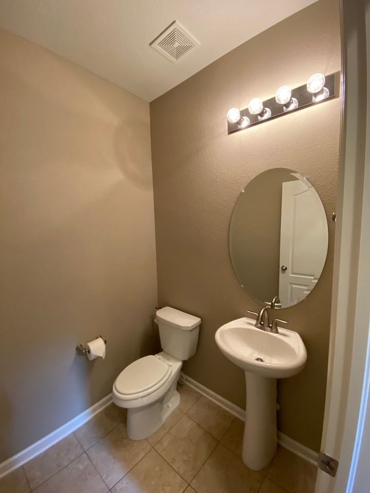 358 Taurus Dr - Photo 6 of 34