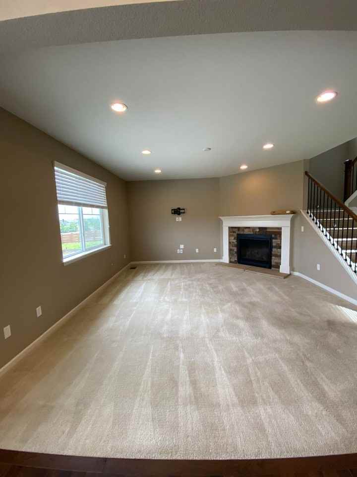 358 Taurus Dr - Photo 7 of 34