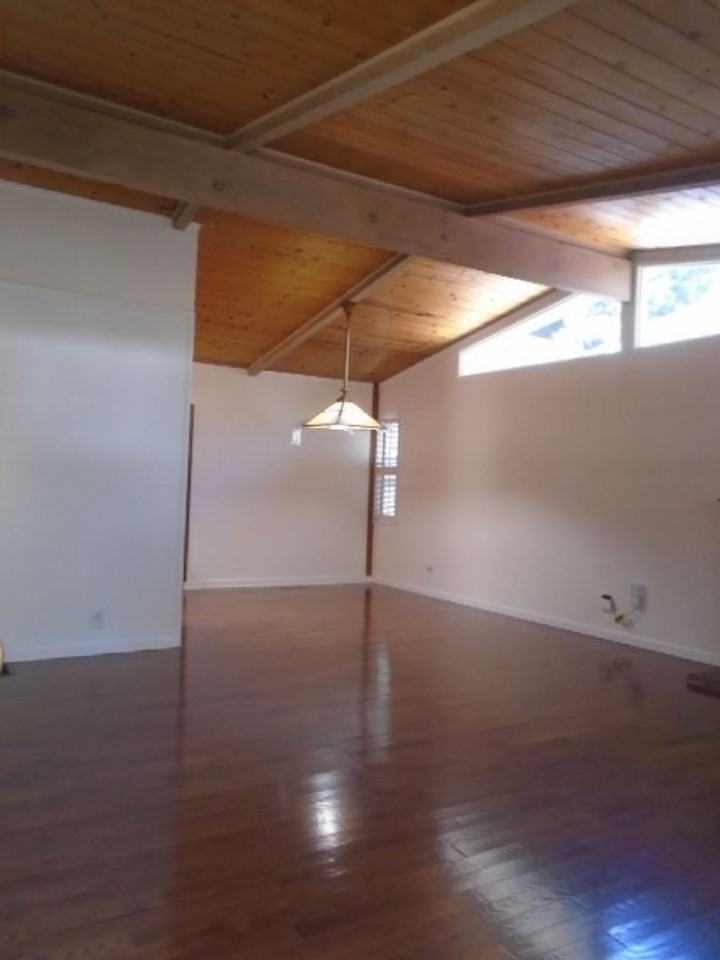 18357 Joseph Dr - Photo 3 of 24