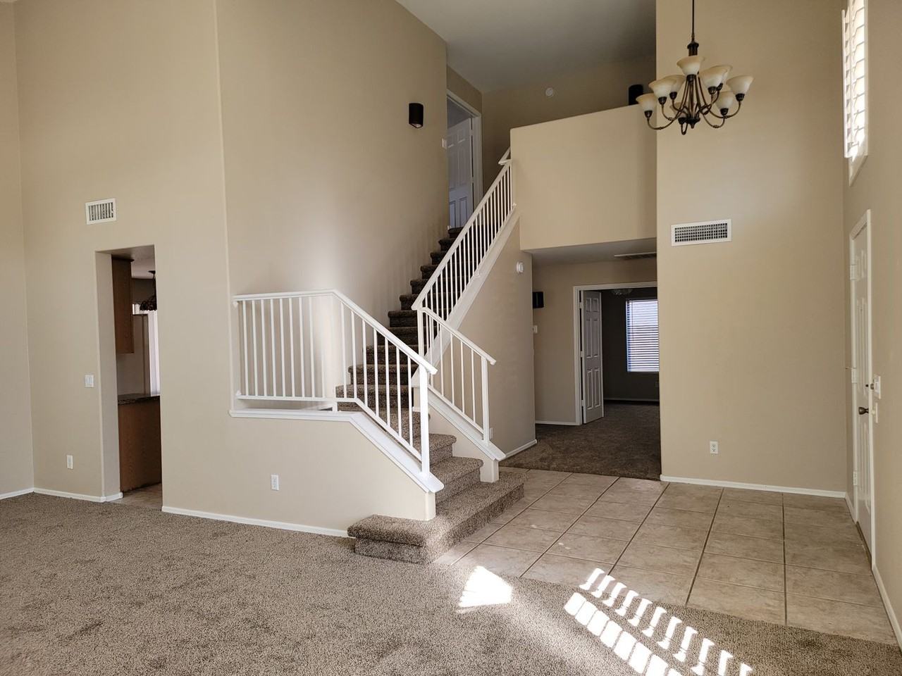 17308 N Kimberly Way - Photo 2 of 32