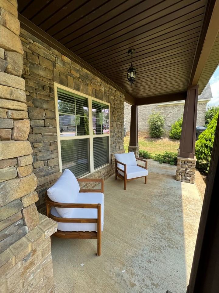 2195 Morgan Dr - Photo 2 of 35