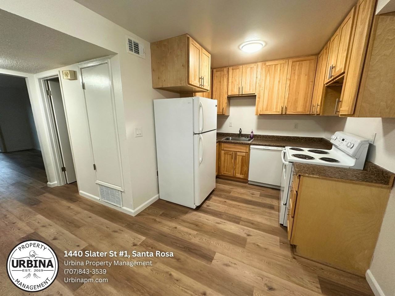 1440 Slater Street - Photo 5 of 12