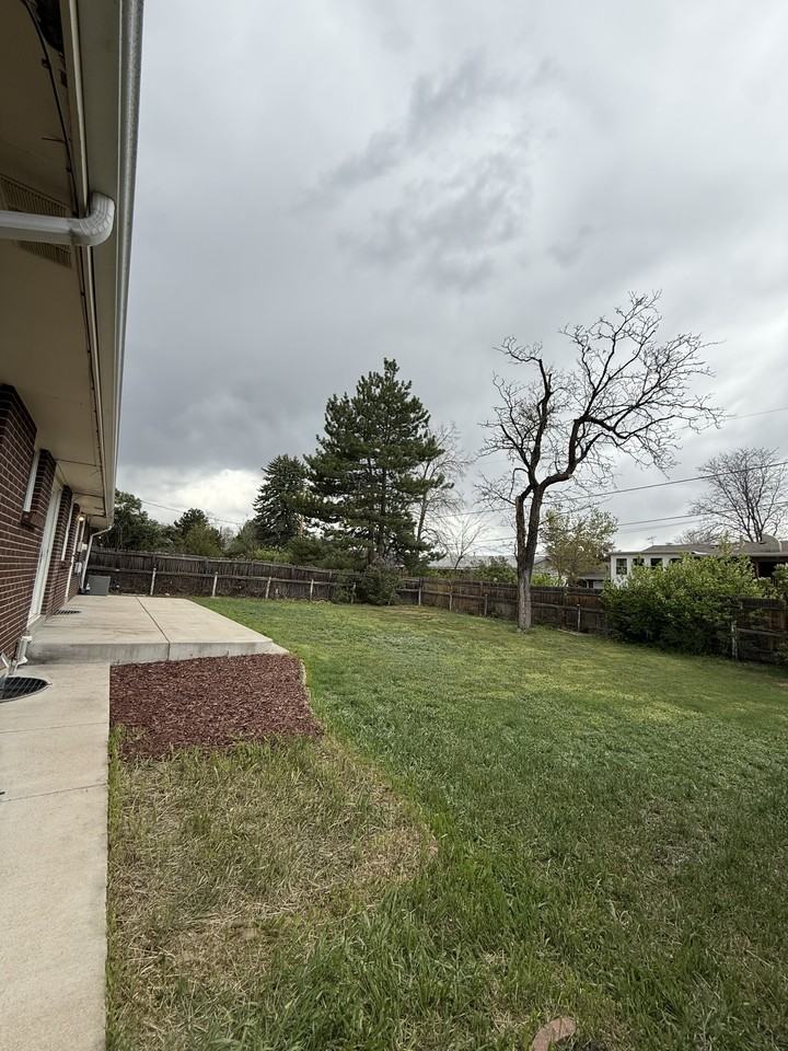 3833 W Quigley Dr #NA - Photo 2 of 24