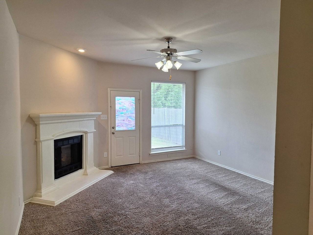 6448 Alexandra Meadows Dr - Photo 3 of 19