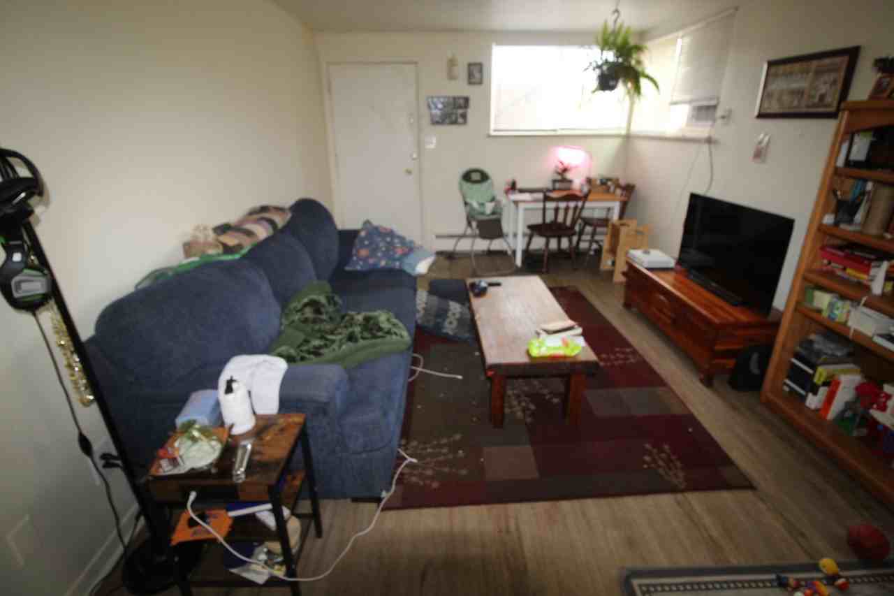 709 1/2 E Magnolia St - Photo 3 of 7