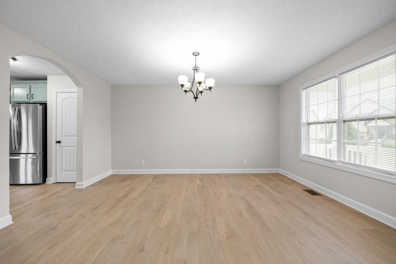 1282 Eagles View Dr - Photo 6 of 38