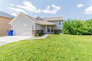 featured image of 1002 Sandusky Dr