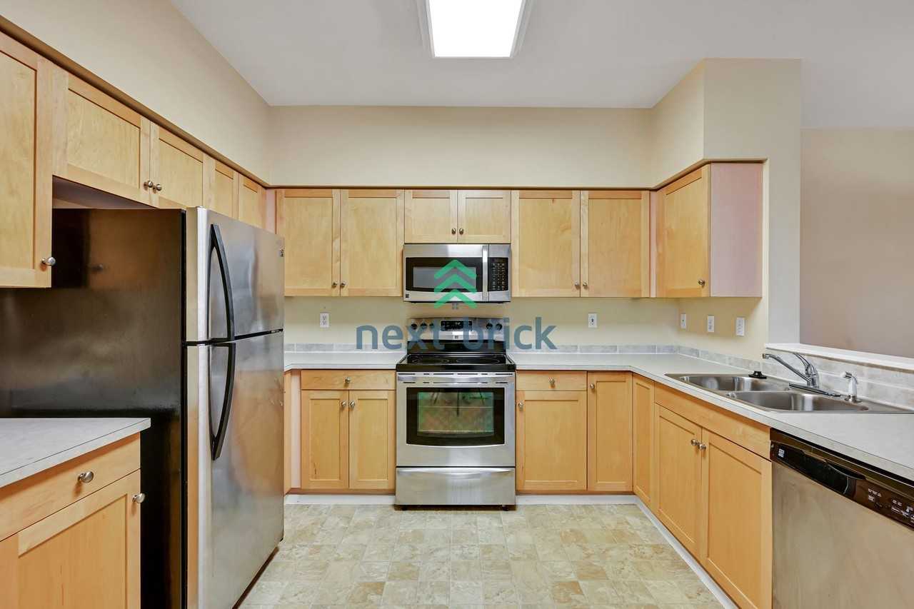 107 164th St Se #2-203 - Photo 3 of 27