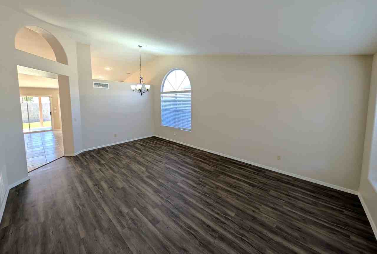618 W Tumbleweed Rd - Photo 6 of 49