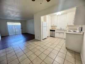 1154 Magnolia Ave - Photo 1 of 1