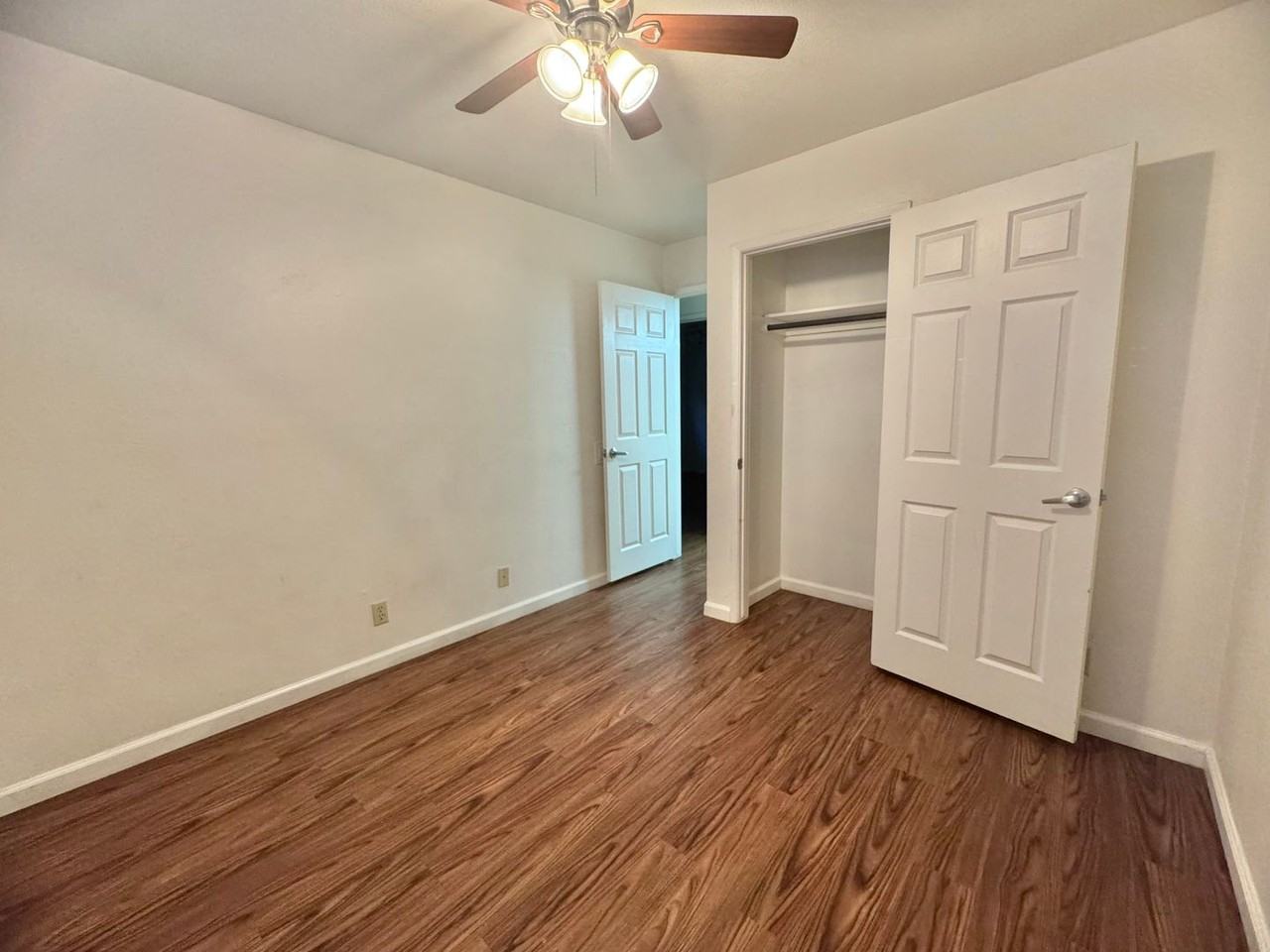 1154 Magnolia Ave - Photo 6 of 13