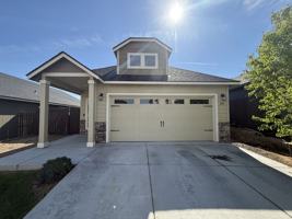 featured image of 894 Nw 24th Way